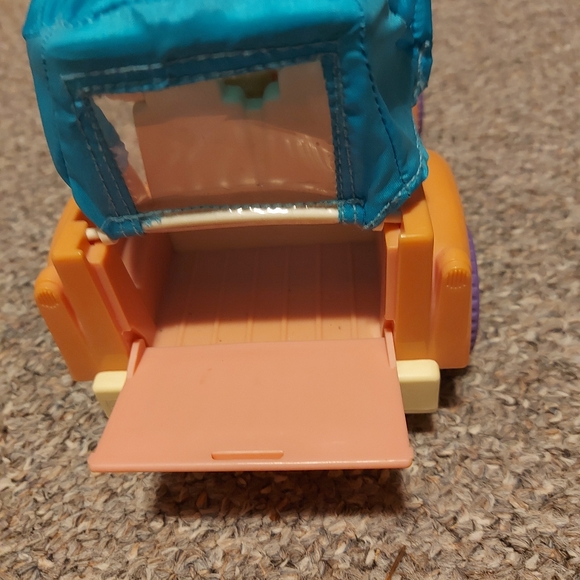 Vintage dollhouse jeep - Picture 5 of 5